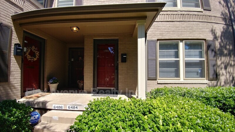 Photo - 6482 Bordeaux Ave.