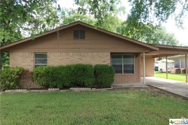 Building Photo - 241 Bobolink Dr Rental