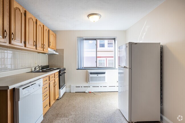 Studio - 380SF