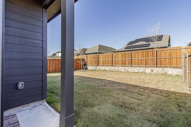 Photo - "Beautiful 3-Bedroom 2-Bath Oasis in Forney, TX: Spacious Living!"