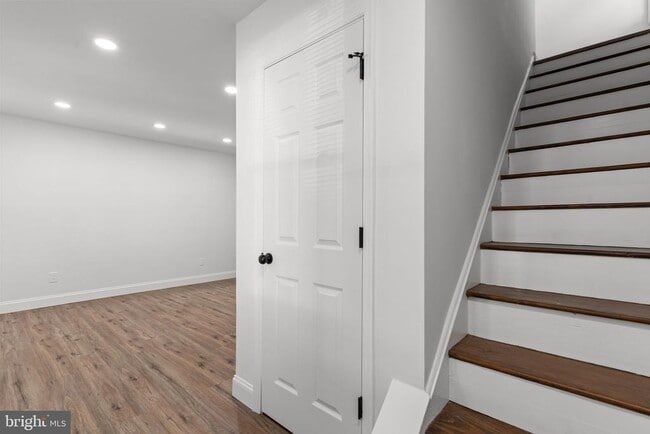 Photo - 224 Buckley St