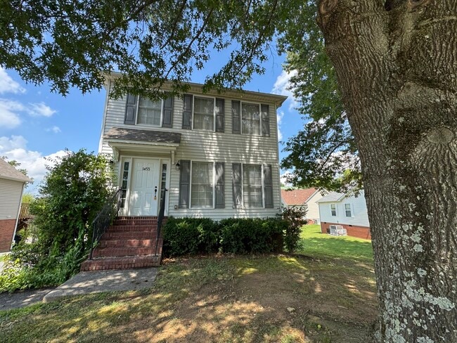 Building Photo - 1453 Oxford Pl Rental