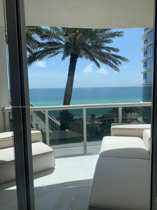 Photo - 15811 Collins Ave