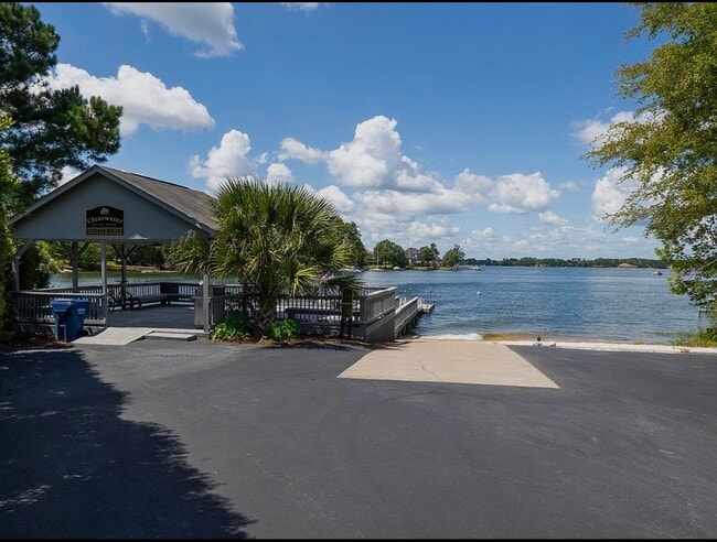 Photo - 832 Shelter Cove Ct