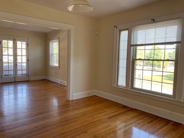Photo - 931 Nassau St Unit 1