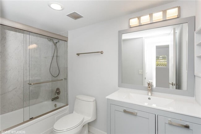 1000 River Reach Dr Unit 123