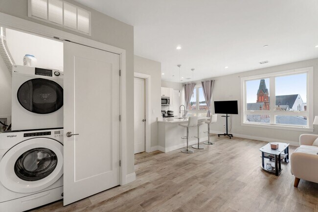 Tremont 1457