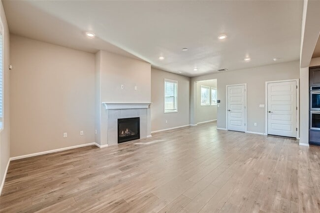 Photo - Stunning design and spacious floor plan nestled in the amazing Tahoma Ridge neighborhood.