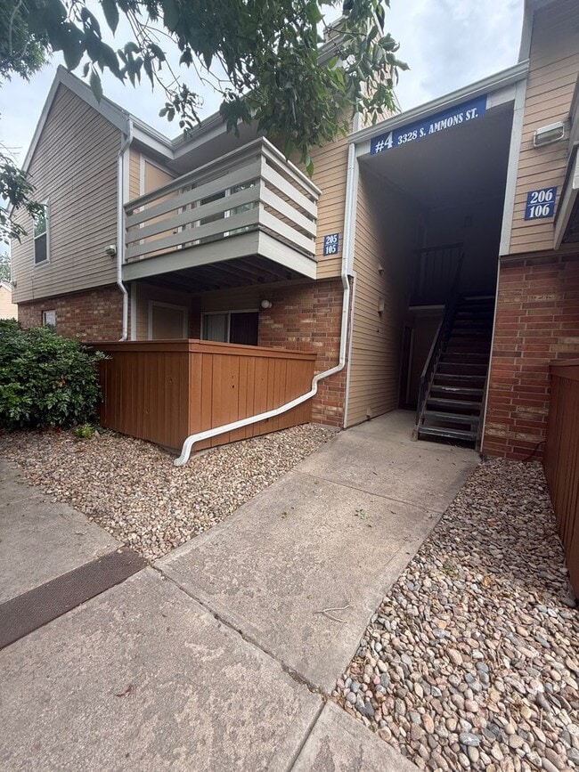 Building Photo - 2BR/2BA | Newly Renovated Condo| Nice views of grassy area | Community Pool!