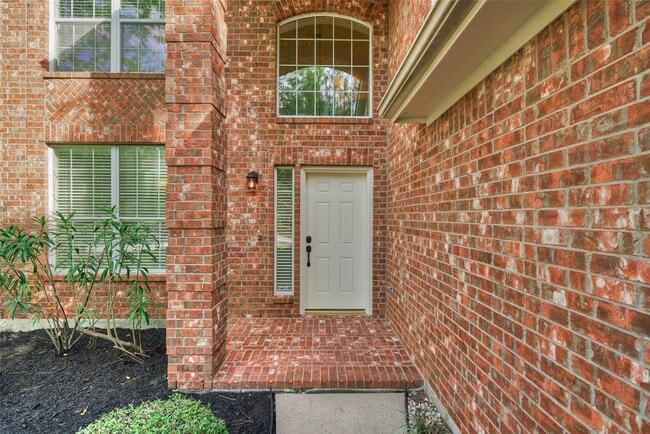 Photo - 274 Fairwind Trail Dr