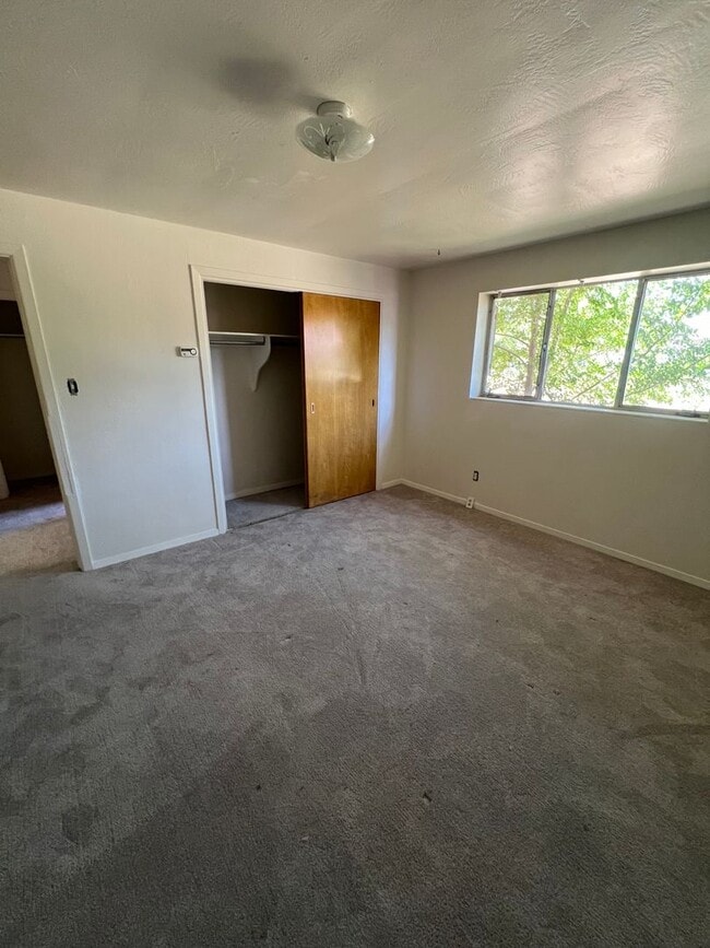 1011 Haskell St Unit A-2