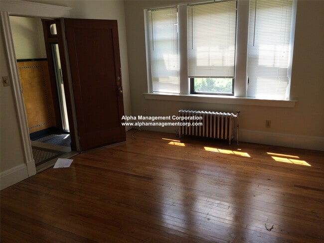 Photo - 349 Pleasant St Unit B2-2