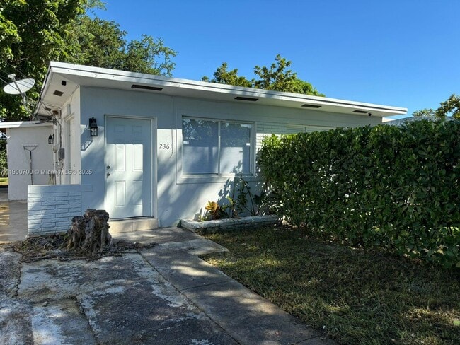 Photo - 2361 NW 32nd St Unidad 2361