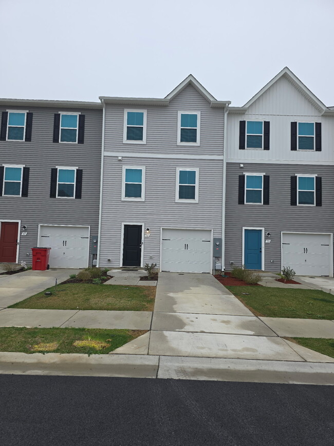 Building Photo - 71 Whimbrel Rd