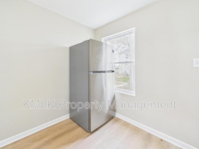 Photo - 9042 Maple Grove Rd