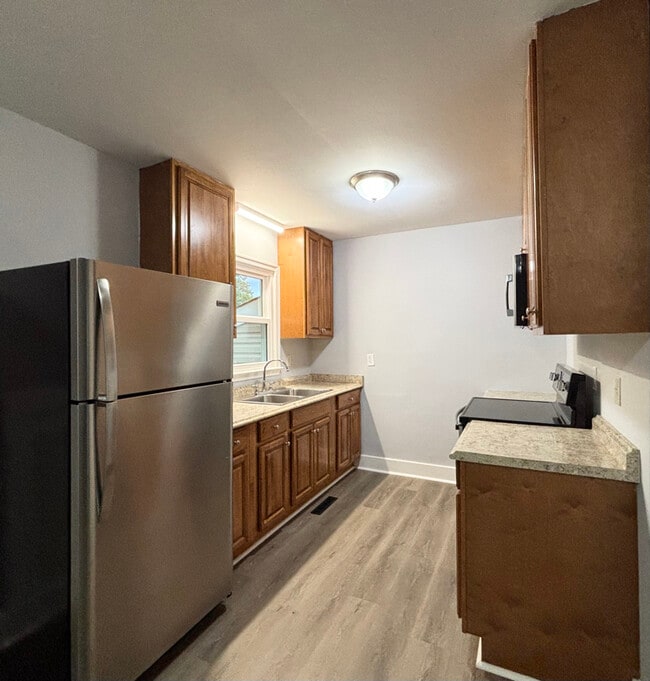 Photo - 1226 Montgomery Ave