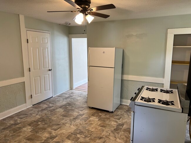 Photo - 293 Central Ave Unit 3