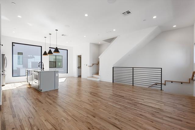 Photo - 2107 N Garrett Ave