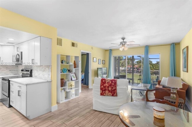 Photo - 2970 NE 16th Ave Unit 208