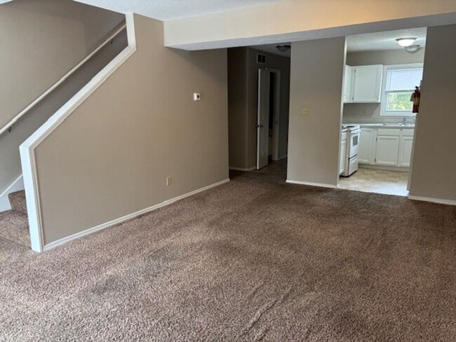 Photo - Spacious 3 bedroom Townhome