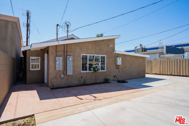 Photo - 2746 Santa Anita Ave