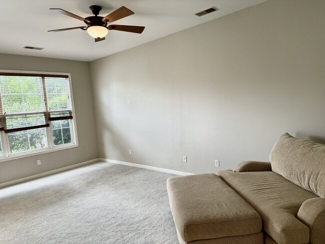 Photo - Spacious Townhome with a Private Courtyard in Westbury Park!