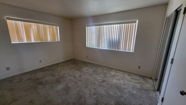 Photo - TEMPE CONDO READY TO RENT!!!