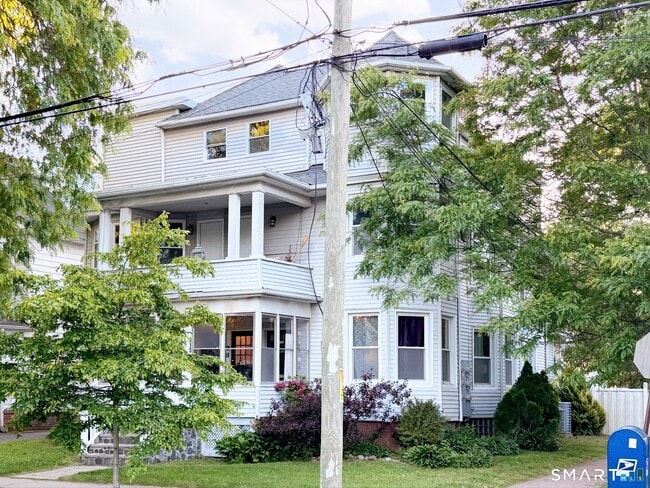 Photo - 308 Alden Ave Unit B