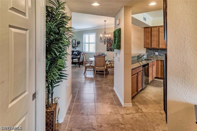 9719 Acqua Ct Unit 228