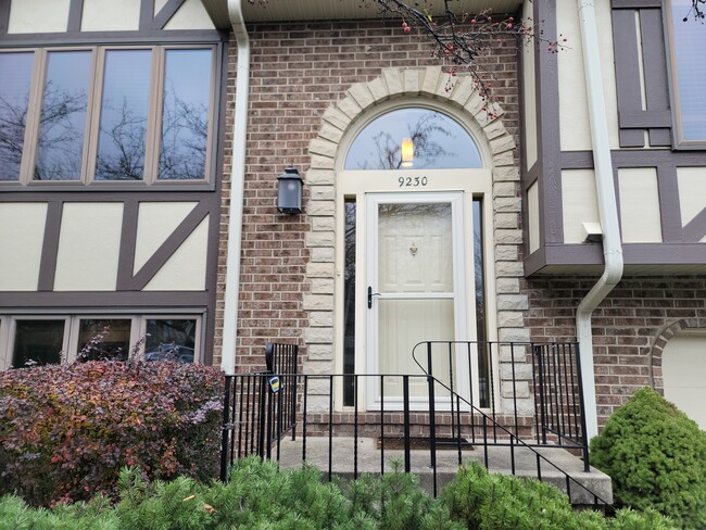 Photo - 9230 Windsor Pky