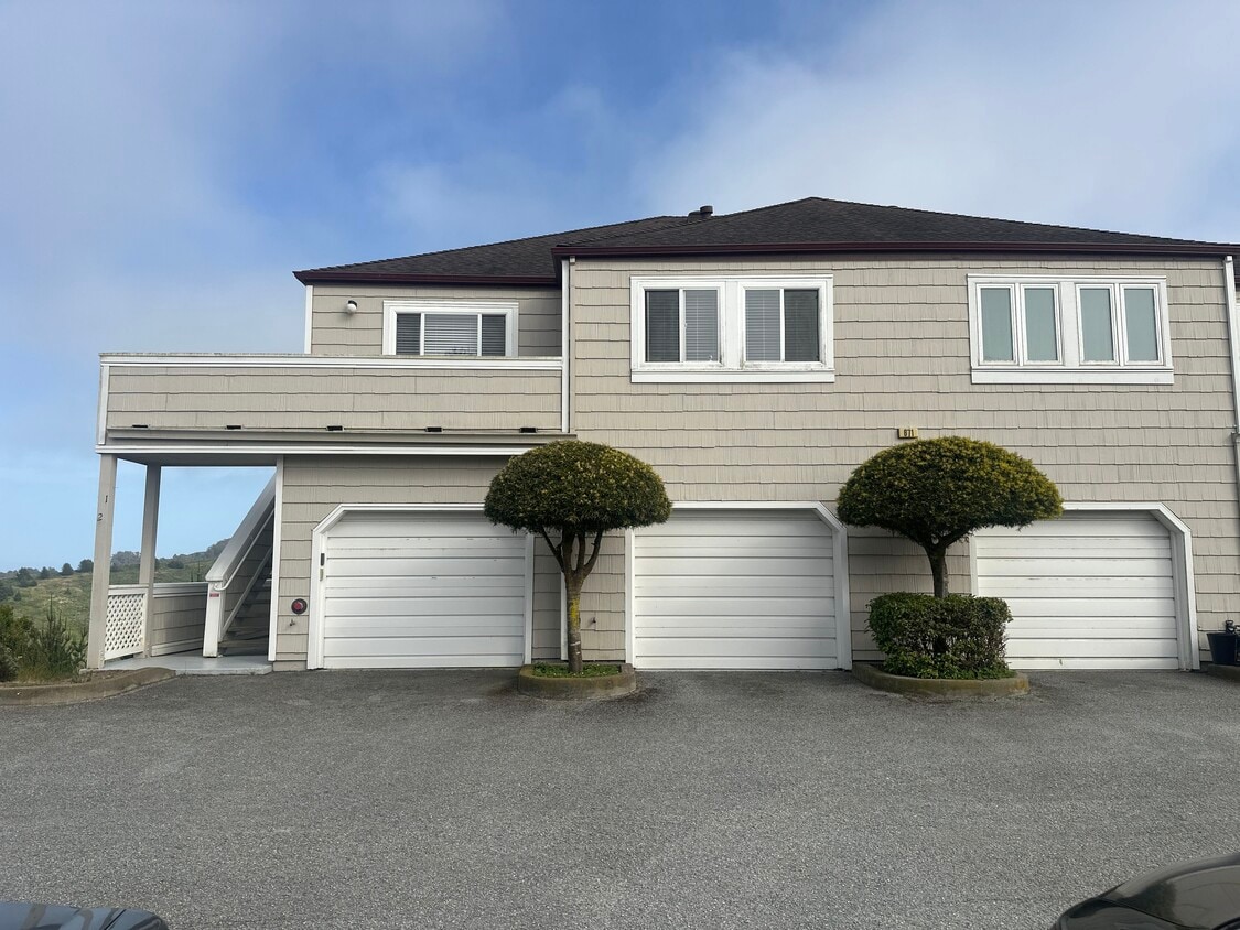 Photo - 671 Pointe Pacific (Daly City, CA)