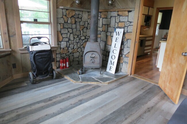 67 Turkey Hill Rd