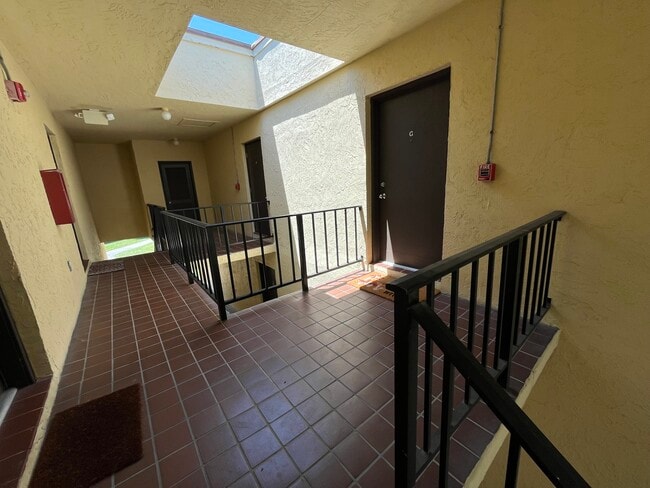 Photo - 13716 SW 90th Ave Unit G
