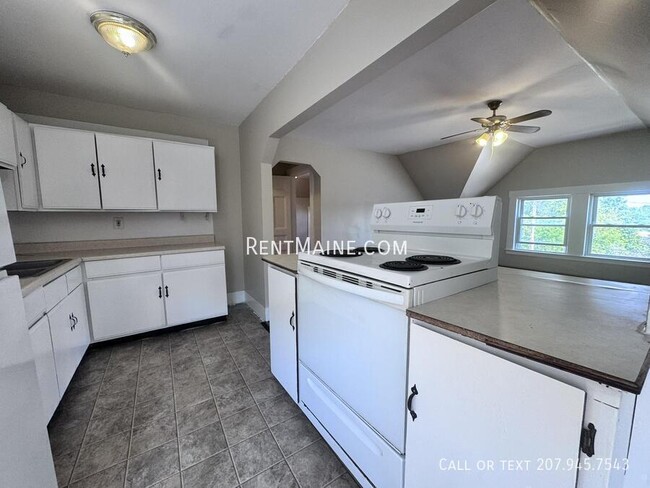 1 Newhall St Unit 6