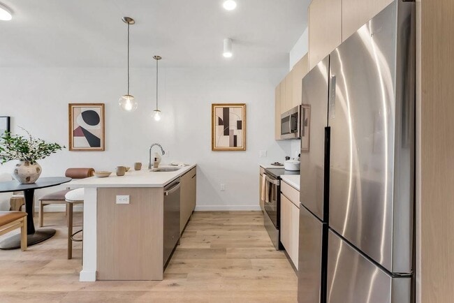 301 West Side Ave Unit 401