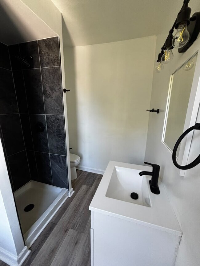 699 W Locust St Unidad 3