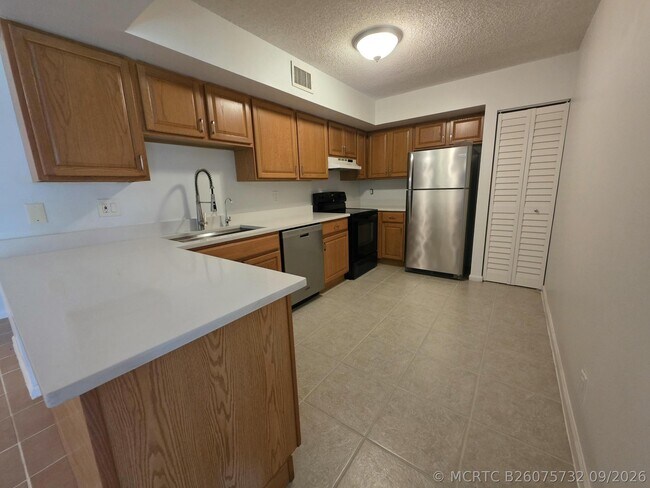3300 Jaywood Terrace Unit 1160