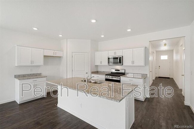 Photo - 9892 Cathay St