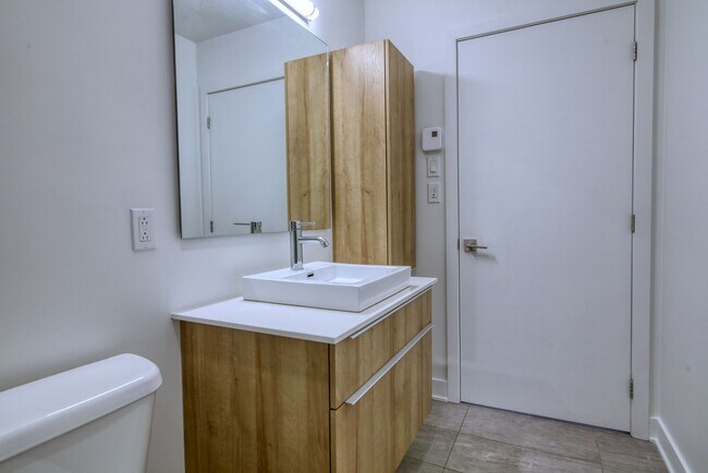 Photo - 9675 Av. Papineau Unité 218