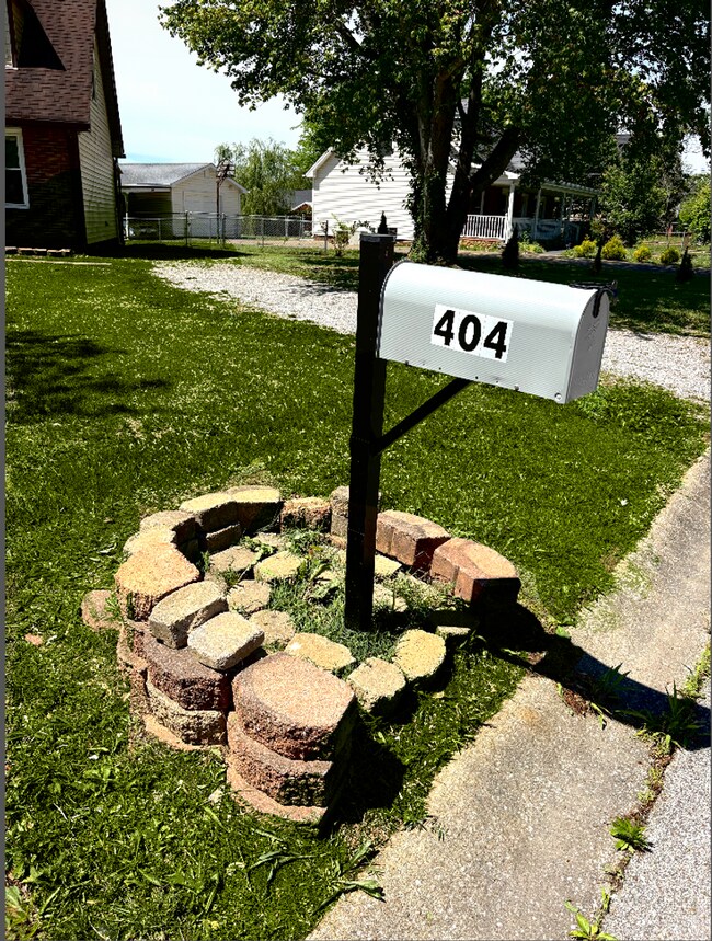 404 Carter Rd