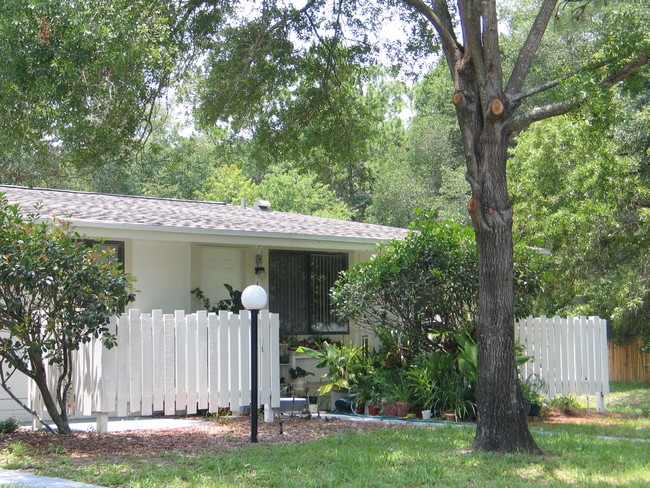 Photo - Bridgepoint Apartments