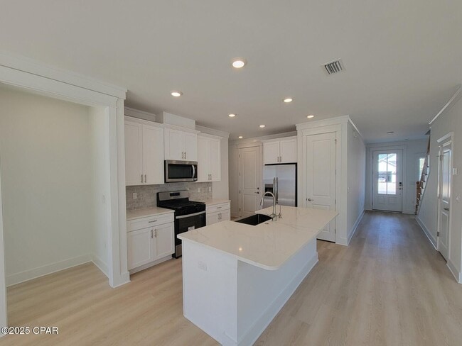 Photo - 824 Walsonham Dr