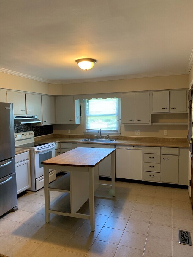 Photo - AVAILABLE MID-JUNE!