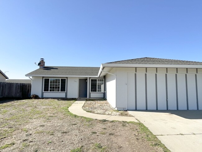 Spacious 3 Bedroom 2 Bath Home In North Sa... - Spacious 3 Bedroom 2 Bath Home In North Sa...