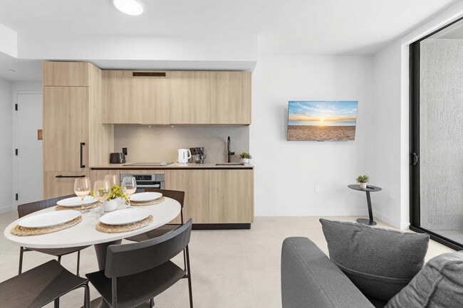 Photo - 501 NE 1st Ave Unit SI ID1505758P