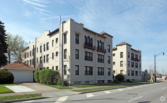 University Court Apartment - University Court Apartment