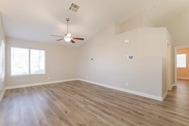 Photo - 132 Park Ridge Ln