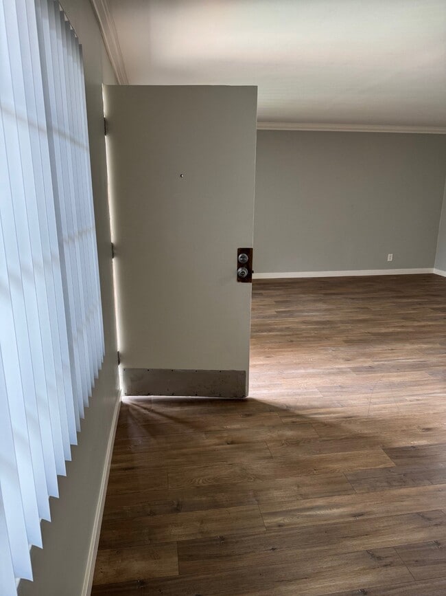 Photo - 8834 Topanga Canyon Blvd Unit 23