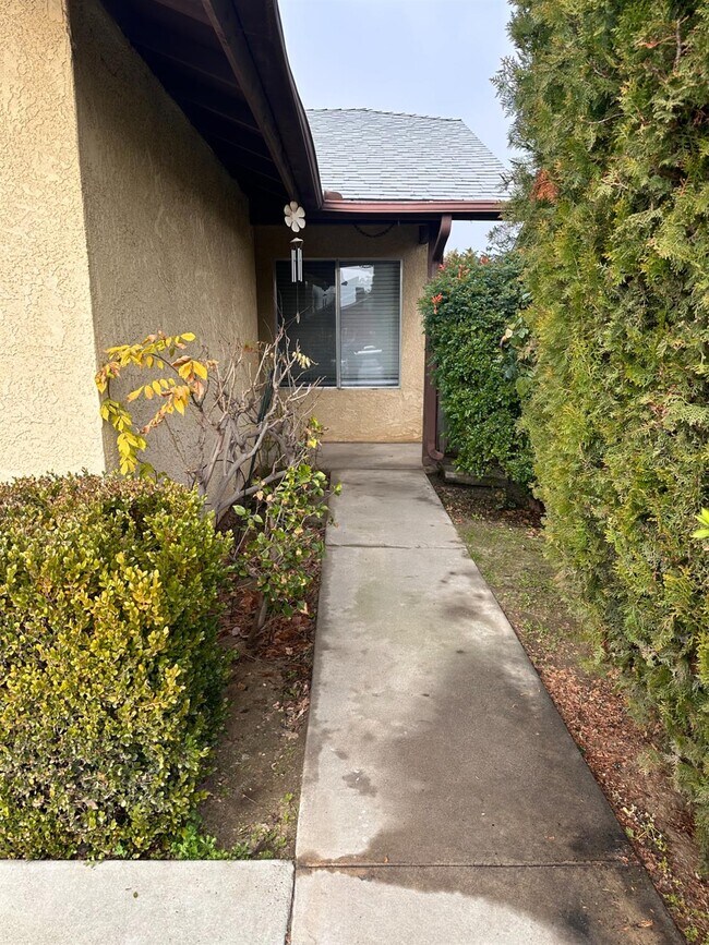 Photo - 2612 Huntsman Ave