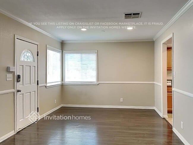 Photo - 10751 Woodward Ave